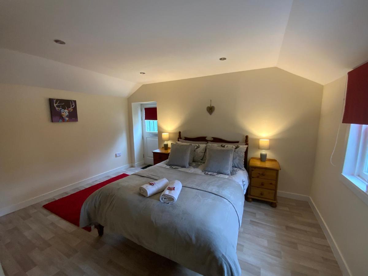 Deeside Snugs Apartments Kincardine O'Neil Dış mekan fotoğraf