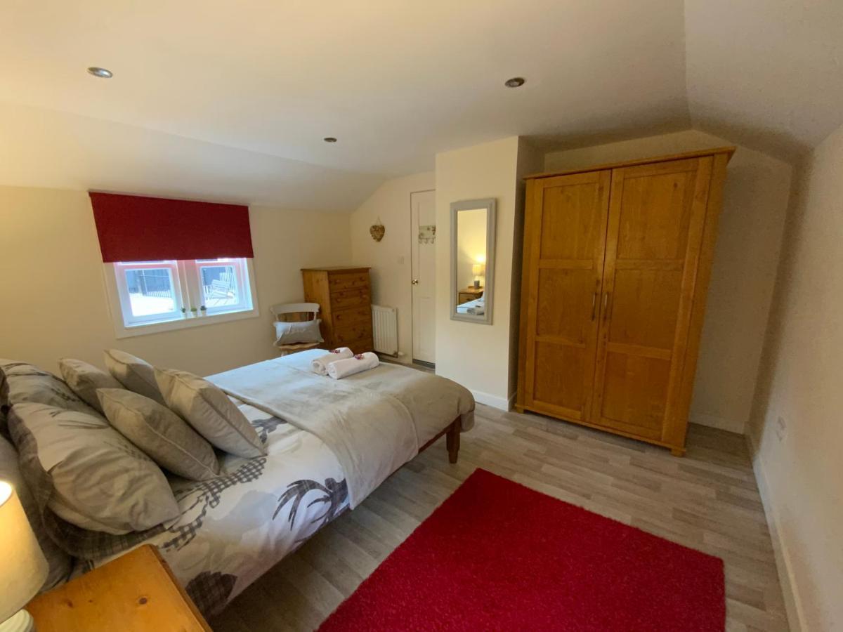 Deeside Snugs Apartments Kincardine O'Neil Dış mekan fotoğraf